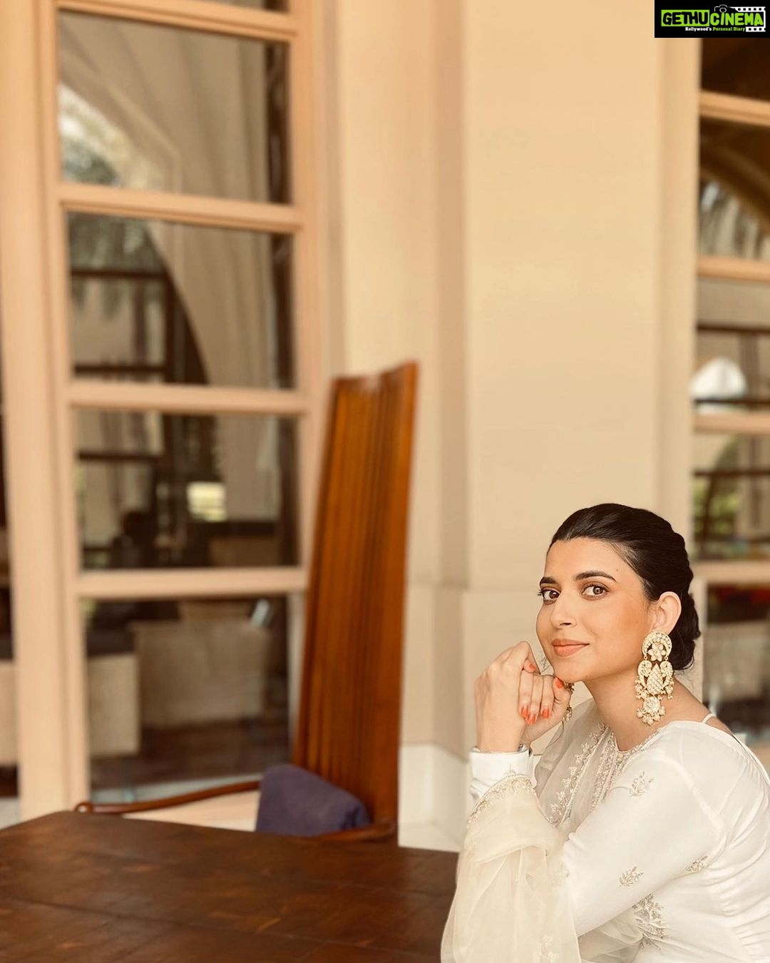 Nimrat Khaira Instagram - Time to make the magic happen ....