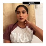 Nimrit Kaur Ahluwalia Instagram – OKAY ⁉️
// when people ask me how I’m coping 🙇🏻‍♀️
📷: @mesmahirising 
💄: @amitrajput_mua 
💇🏻‍♀️: @iamshamim2608 
#whenlifebecomesmemeworthy 
#memesdaily 
#nimritahluwalia