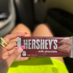 Nimrit Kaur Ahluwalia Instagram – A whole lot of chocolate making and drowning 🍫 
#hersheys 
#hersheypark 
#chocolateworld 
#springvacay 
#nimsinphilly 
#nimritahluwalia Hershey, Pennsylvania