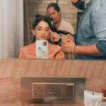 Nimrit Kaur Ahluwalia Instagram - 🪞 💄 🎥 #nimritahluwalia
