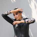 Nimrit Kaur Ahluwalia Instagram - dancing with the shadows 🌞 Photograph By: @valentinophotography.13 Makeup By: @amitrajput_mua Hair By: @iamshamim2608 Styled By: @anirban.haldar #shadowsandlight #nimritahluwalia