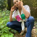 Nimrit Kaur Ahluwalia Instagram - lurking 🌈🌸🌻🧿🦋 #nimritahluwalia @amitrajput_mua