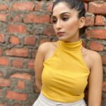 Nimrit Kaur Ahluwalia Instagram - 🌻 📸: @amitrajput_mua