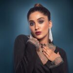 Nimrit Kaur Ahluwalia Instagram – 🌪️

Styled By: @natashaabothra 
Team: @mausmi_mitra_
Outfit: @kostume_county
Shoes: @feeltwenty 
Photographer: @ashish_ojha_photography
