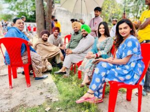 Nisha Bano Instagram - On set #nimainsasskutni 2 😍😍😍