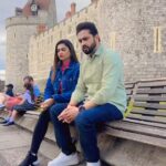 Nisha Bano Instagram - Laptop 🤪🤪 @theroshanprince #nishabano 😍 Harlington, London