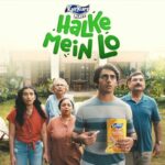 Niti Taylor Instagram – Sachi batao, daradiya tha na? ;)
To all the detectives out there who thought I actually saw an alien… Halke Mein Lo yaar!
@KurkureSnacks & I planned this ‘halka’ prank, for the launch of their new TVC for Kurkure Playz, featuring the alien!
#HalkeMeinLo #KurkurePlayz #PrankHuaHai
#Collab