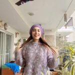 Niti Taylor Instagram - Bubbly side of life 🫧❤️ #bubblyme #bubblegirl #trendingreels #reelitfeelit #insatgramreels #reelsinstagram #tayreels #nititaylor 🫧 @aneetabawa ❤️
