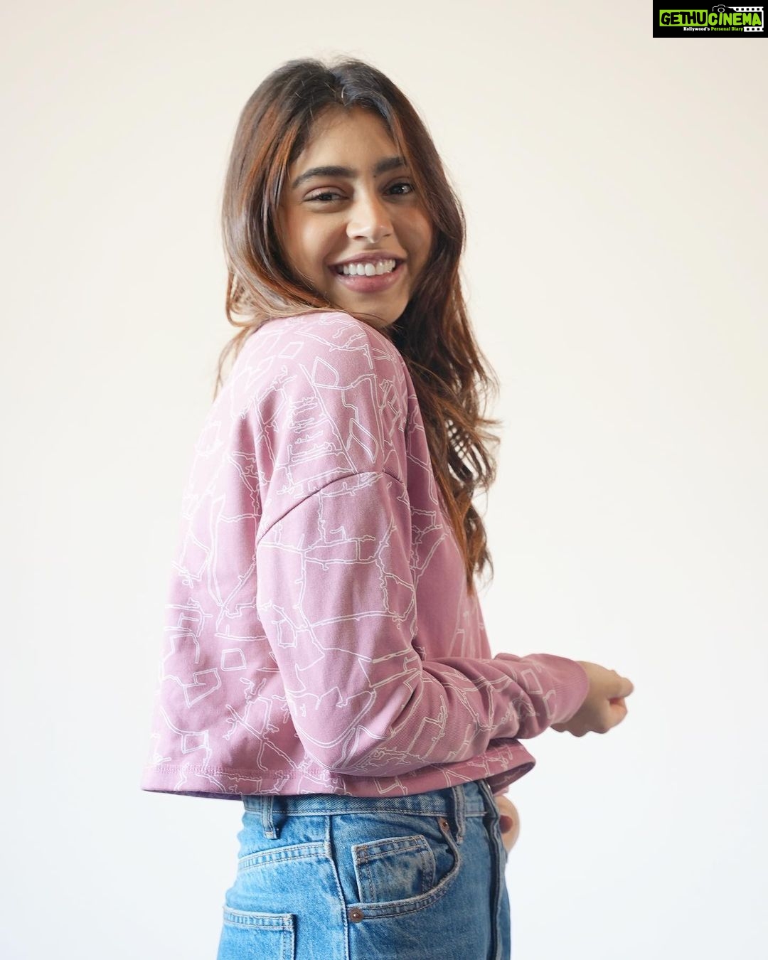 Niti Taylor Instagram - Happy Vibes Today🌸 #allsmiles#goodmorning #riseandshine #nititaylor