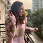 Niti Taylor Instagram - Chhota bacha jan ke Na koi aankh dikha na rey Dubi dubi dab dab🥁💃🏻🎉🥳