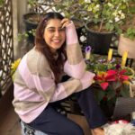 Niti Taylor Instagram - Chhota bacha jan ke Na koi aankh dikha na rey Dubi dubi dab dab🥁💃🏻🎉🥳