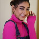 Niti Taylor Instagram - Did someone turn the temperature up? 🔥 #trendingreels #reelitfeelit #instagramreels 👗 @iamkenferns Makeup @glambysalman / @smitapandit_official Hair @hairstylist_jennny