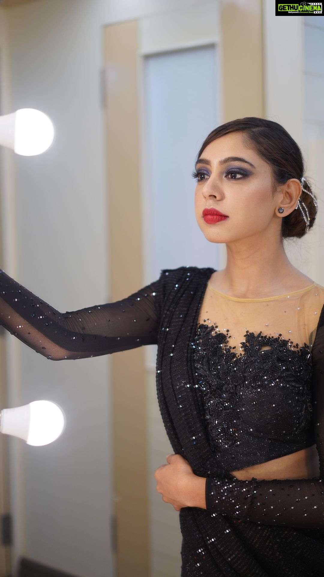 Niti Taylor Instagram - Thank you for showering so much love by voting and supporting me!❤️ with all the hustle and bustle all I know that I am blessed to have you all! Once again I am truly grateful for all the love 💕 Thank you❤️ Makeup @smitapandit_official
