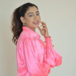 Niti Taylor Instagram - Hello December🌸 #hellodecember Styled by @stylingbyvictor @sohail__mughal___ Outfit @dziinebydeepa Makeup @smitapandit_official @glambysalman Hair @hairstylist_jennny