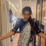 Niti Taylor Instagram – Following the Trend💖
 #trendingreels #reelitfeelit #instagramreels 

Thank you @iamkenferns for always making me look so pretty❤️

Nothing without my Ace Team 🥰
@glambysalman @smitapandit_official @hairstylist_jennny
