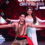 Niti Taylor Instagram – Run wild and free like a waterfall ⛲️ 

Flowing with ease and grace takes has taken so much more effort than my other performances 🥺 Don’t forget to watch it tonight on @colorstv as @theakashthapa and I battle it out on the Jhalak stage!!

Tonight only on Color’s at 8pm 🕗 jhalak dhiklaja