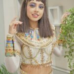 Niti Taylor Instagram – Feeling like a Queen because I’m doing something I’ve never done before!! It takes a lot of courage to try something new and even more effort to make it successful 😇🥺 This week I’ve come out of my comfort zone and loved every bit of it ❤️❤️

Don’t forget to catch my unique Egyptian style queen of a performance on Jhalak Dikhlaa Jaa… and most important- Don’t forget to VOTE for meee 😬😬