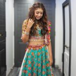 Niti Taylor Instagram - What goes around, comes back around is not always Karma. Sometimes it is Garbaaaa. 💃🏼 #HappyNavaratri #Garba #jhalakdikhlajaa #jdj10 #nititaylor Wearing @iamkenferns Makeup @glambysalman @smitapandit_official Hair @hairstylist_jennny