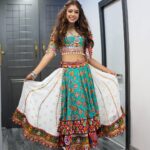 Niti Taylor Instagram - What goes around, comes back around is not always Karma. Sometimes it is Garbaaaa. 💃🏼 #HappyNavaratri #Garba #jhalakdikhlajaa #jdj10 #nititaylor Wearing @iamkenferns Makeup @glambysalman @smitapandit_official Hair @hairstylist_jennny