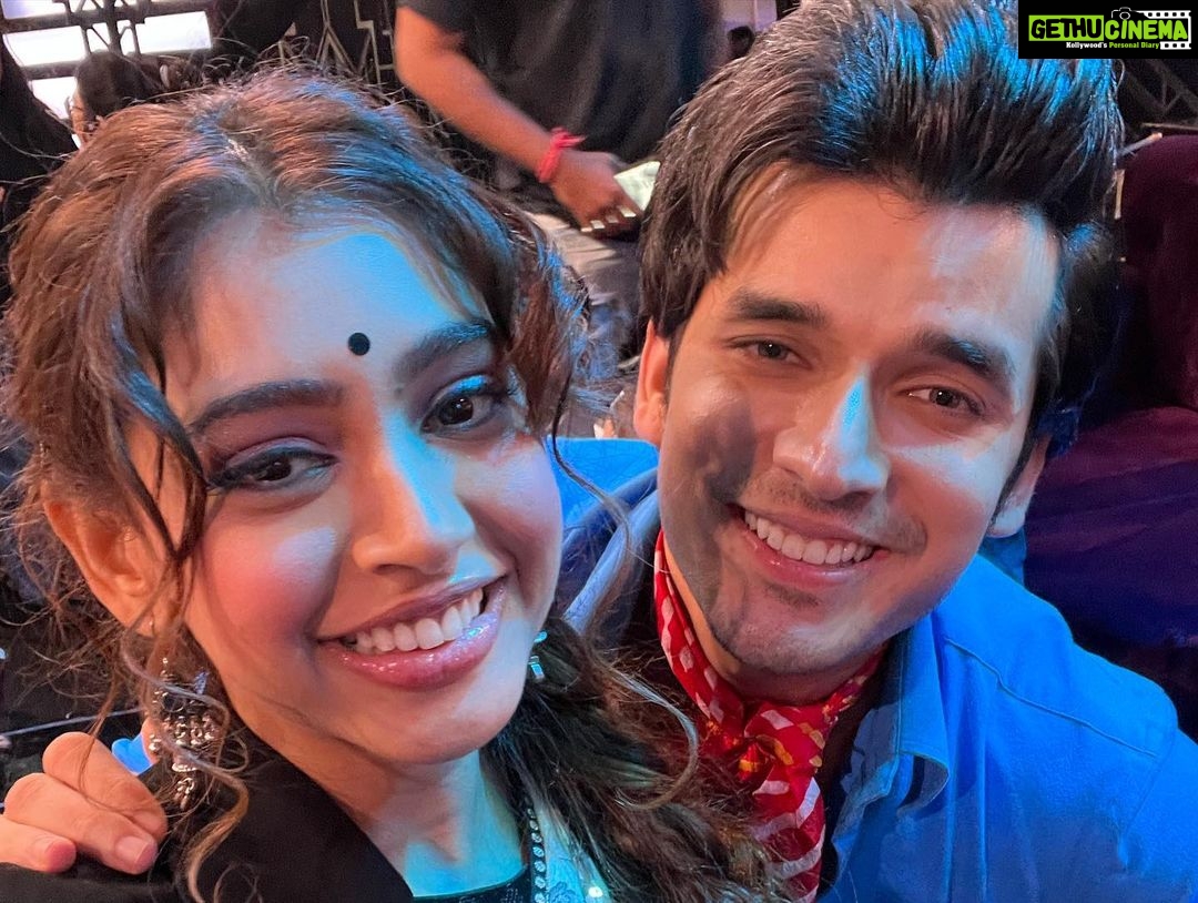 Niti Taylor Instagram - About last Night❤️ #jhalakdikhlajaa #jdj10 @shilpa_shinde_official @raveenachoudharyy @tejas_being_legend__ @theakashthapa @paras_kalnawat @suchitrasawant16 @zkalra @amrutakhanvilkar @mahajani.gashmeer @iam__romsha