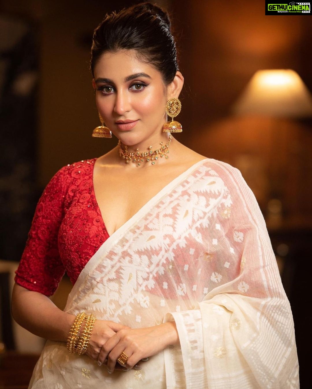 Oindrila Sen Instagram - Grace and only grace ❤️🤍 @love_oindrila