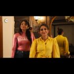 Oindrila Sen Instagram - ঐন্দ্রিলার সাথে কী ঘটলো Shooting Set-এ? সত্যিই Prank নাকি অন্য কিছু? আসছে ZEE5-এর নতুন Web Series "শ্বেতকালী" 24th February! #ShwetkaliOnZEE5 premiering 24th Feb, subscribe now! #ErporKi #AroBeshiEntertainment #Shwetkali #ZEE5 @love_oindrila | @souravcinsta | @shaheb_bhattacherjee_official | @devlinakumar | @samadarshi_dutta | @swagata_basu7 | @gdebdut | @rishikaushikofficial | @sanighose