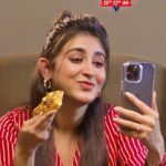 Oindrila Sen Instagram - Get ready for India’s BIGGEST PIZZA PARTY 🍕 FLAT 50% OFF with no limit on discount during @dominos_india’s #GrandPizzaParty from 20th-22nd Jan. Offer exclusively available for EAST REGION ONLY. Order online or visit your nearest Domino’s store today! #Domino’s #GrandPizzaParty #Pizza #GrandParty