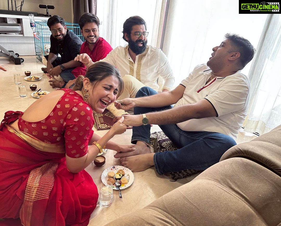 Oindrila Sen - 42.4K Likes - ভাইফোঁটার কিছু মুহূর্ত...