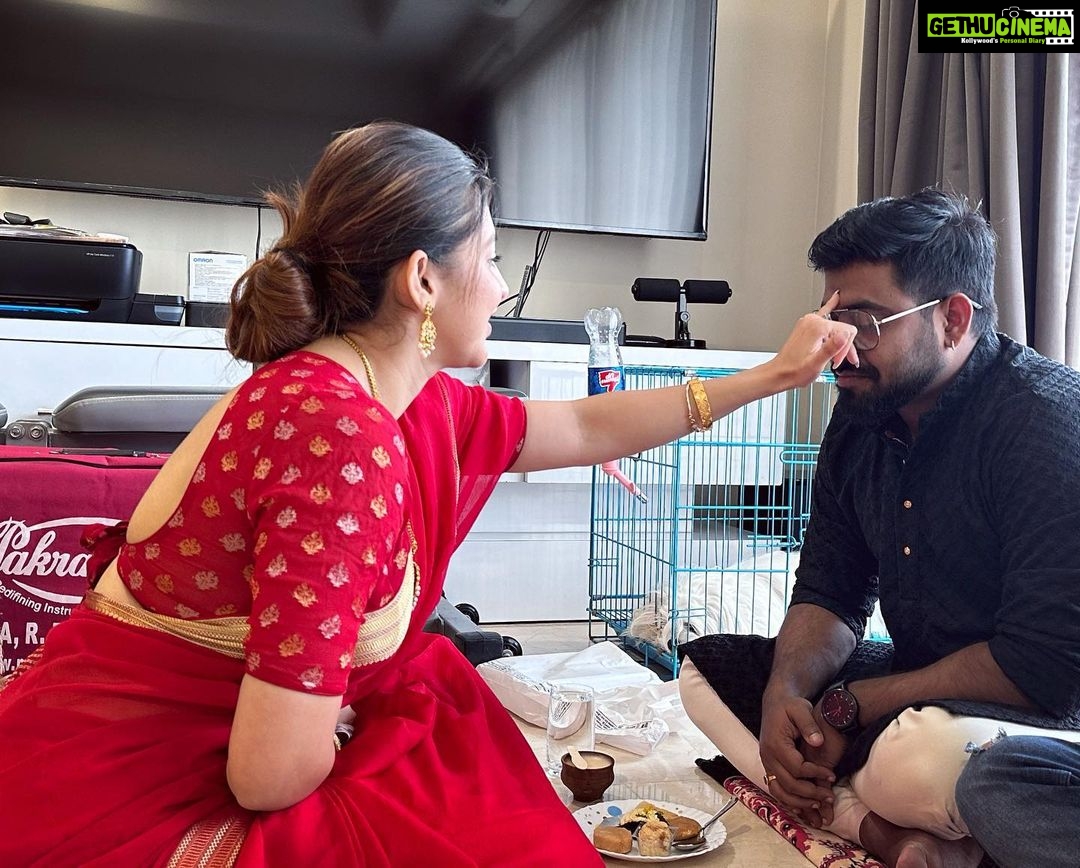 Oindrila Sen - 42.4K Likes - ভাইফোঁটার কিছু মুহূর্ত...