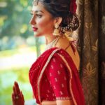 Oindrila Sen Instagram - & it’s a red love🌹 MU&H @sayantadhali Styling @rabhisek Captured by @rabhisek