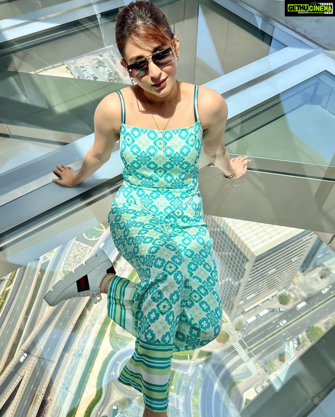 Oindrila Sen Instagram - From the top 😎 Sky Views Observatory