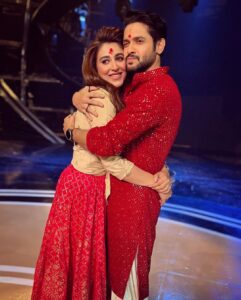 Oindrila Sen Instagram - Watch #dadagiriseason9 today 9:30pm @zeebanglaofficial @souravganguly 

#holispecial #rangiediejao 💜❤️💙💛💚🤎🧡