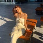Palak Tiwari Instagram - ☀️
