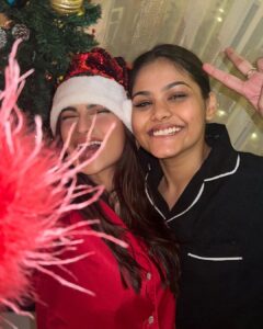 Palak Tiwari Instagram - Christmas mood🥰