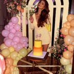 Palak Tiwari Instagram - Thank you for all your wishes. I’m truly grateful. ♥️ Thank you so much at @stregismumbai I always have the most comfortable wonderful time with you. Thank you so much @turnthetables__ for the beautiful set up.