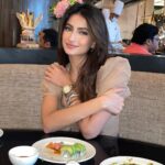 Palak Tiwari Instagram - Weekend dump ✨ Had the best time at @stregismumbai with lotssss of food and lotssss of rest The St. Regis Mumbai