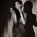 Palak Tiwari Instagram - The best team everrrrr @amitkhannaphotography @stylingbyvictor @sohail__mughal___ @makeupbyanshu @stylistsony Jewellery @blingvine