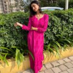 Palak Tiwari Instagram - 🥳 @ruup_chikanwear @sohail__mughal___ @stylingbyvictor
