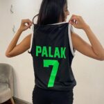Palak Tiwari Instagram - Thankkk uuu for the coolest jersey everrr @varunsood12