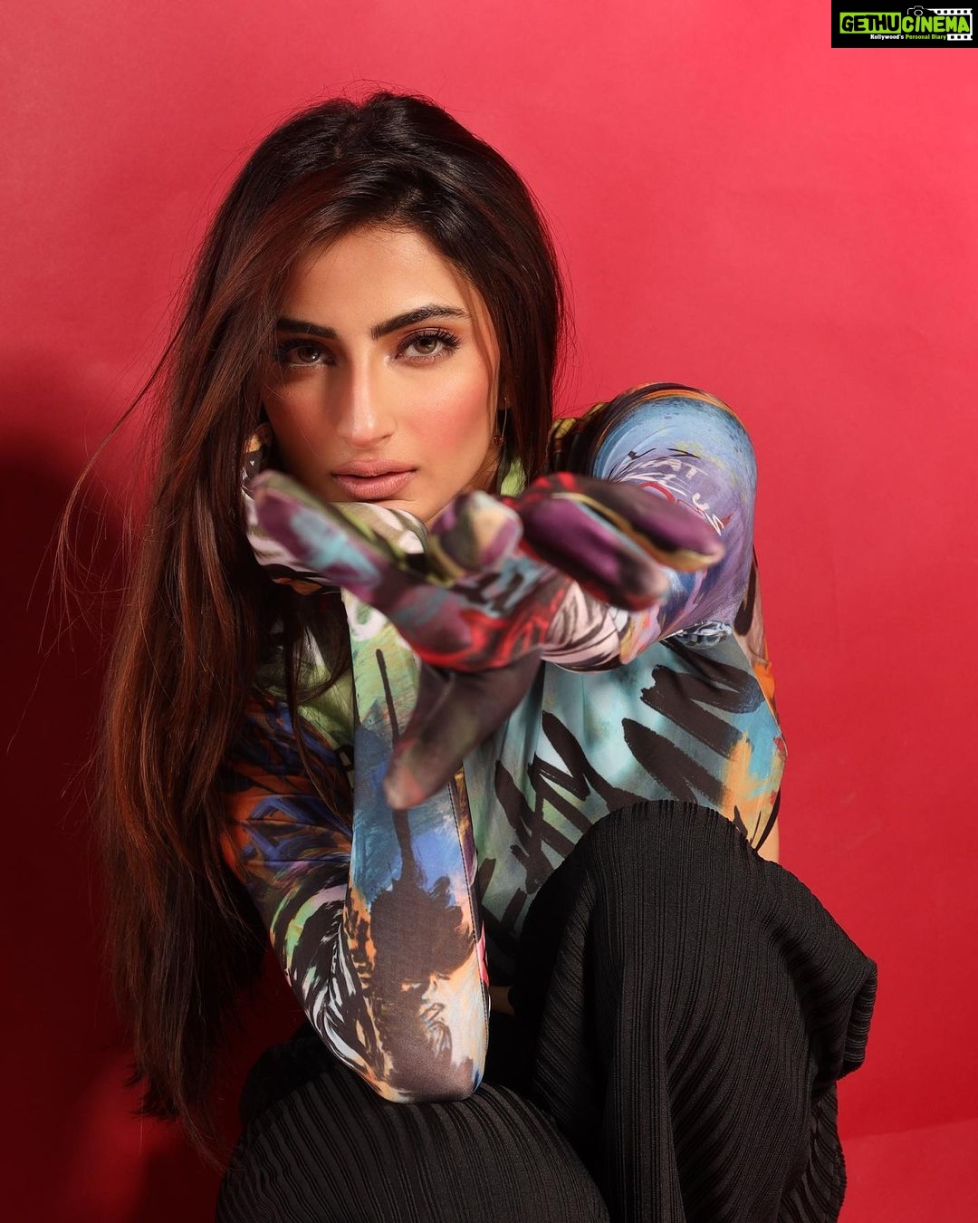 Palak Tiwari Instagram - π½π½ @sjframes @rahul_sharma221 @anumariyajose @_huemn @self__cntrd @necessitestudio @aldo_shoes @id8mediasolutions Styling - @rochelledsa & @anishagandhi3 Styling Intern - @ssssamridh