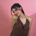 Palak Tiwari Instagram - “Nutella banke kyu Ghoom Rahi hai?” - Shweta Tiwari