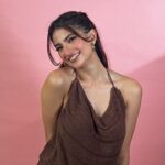 Palak Tiwari Instagram - “Nutella banke kyu Ghoom Rahi hai?” - Shweta Tiwari