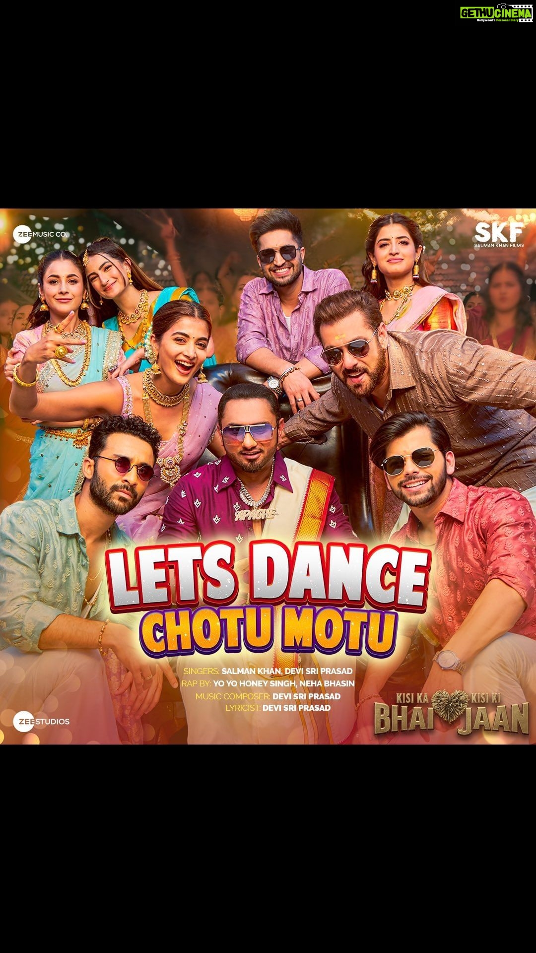 Palak Tiwari Instagram - Let’s dance with Bhaijaan and Yo Yo Honey Singh!🥳 #LetsDanceChotuMotu Song Out Now! @beingsalmankhan @hegdepooja @venkateshdaggubati @farhadsamji @thisisdsp @yoyohoneysingh @nehabhasin4u @alwaysjani @iamjaggubhai_ @bhumika_chawla_t @singhvijender #AbhimanyuSingh @raghavjuyal @thesiddharthnigam @jassie.gill @shehnaazgill @vinali_bhatnagar @vmanikandandop @shamiraah28 @skfilmsofficial @zeestudiosofficial @zeemusiccompany