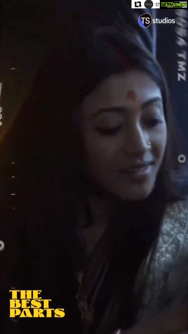 Paoli Dam Instagram - Tune in to @anvita_dee shedding some light on the 'Chup rehna' scene, my favourite from 'Bulbbul', bringing to the foreground the chasmic past of 'Binodini' as a juvenile bride, in her talk with #theswaddle. My unfeigned gratitude to Anvitaa for trusting me with this beautiful character. Love you! ❤️ #Repost @theswaddle Writer-director Anvitaa Dutt explains how the ‘chup rehna’ scene in ‘Bulbbul’ reveals Binodini’s scary past as a child-bride in the haveli. In season 1 of The Best Parts podcast, we dissect our favourite film characters, with a little help from the women who created them. Credits: Host: @genesia.a.alves Associate Producers: @adipatapat, @bavana.gone Video Editors: @adipatapat, @bavana.gone Sound Design, Mixing and Editing: @pranavratra1 Marketing Collateral Design: @hitesh.sonar, @denisedsouza04 Art Director: @besharam_khala Creative Director: @shrishti_mu Executive Producer: Karla Bookman #TheBestPartsTS