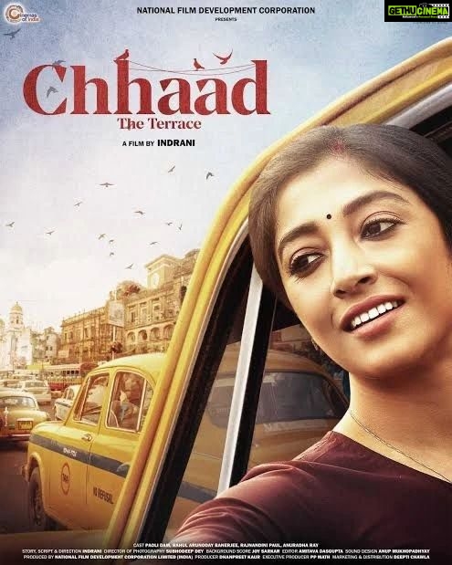 Paoli Dam Instagram - This came as such a surprise, while I am still travelling.. Thank You @diorama.filmfestival for honouring me with the very prestigious GOLDEN SPARROW AWARD in the BEST ACTRESS category for my film CHHAAD - THE TERRACE , directed by the lovely Indrani. Touched and humbled beyond words.. My heart is still smiling.. 😊@nfdcindia @mib_india Gratitude ! . . . #goodmornigpeople #dioramafilmfestival #goldensparrow #award #grateful #surpried #thankful #chhaad #thankstoallofyou #loveyouall #carouselpost #instapost #instagood #instanews #paolidam #paolidamofficial
