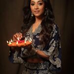 Paoli Dam Instagram - Leave a little sparkle wherever you go ✨ . . . . #festiveseason #festivewear #festivevibes #festiveseason #festivalfashion #festivelook #outfitoftheday #ootd #photooftheday #instagram #instagood #instadaily #paolidam #paolidamofficial