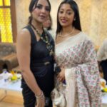 Fahmaan Khan Instagram - No words would ever be enough for what you are to me my beautiful mother. Thank you for everything and a very very very happy birthday to you. I love you beyond words. Happy birthday maaa😍😍🎉🎉🎊🎊@faizanashahbaz
