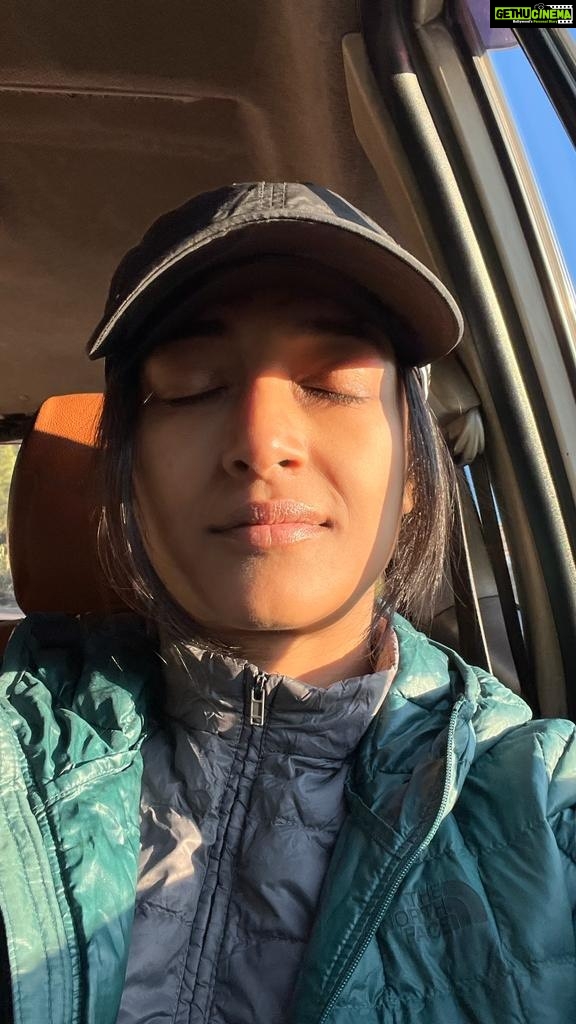 Paoli Dam Instagram - Good Morning World ! . . . . #goodmorning #morning #morningreels #morningvibes #morningslikethese #reelsinstagram #trending #trendingaudio #travel #traveldiaries #work #worktravel #travelreels #reelsinstagram #instagood #instadaily #instagram #paolidam #paolidamofficial