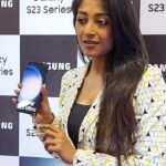 Paoli Dam Instagram - @paoli_dam at South City Mall for the midnight phone launch of Samsung S23 series. . . #samsung #samsunggalaxy #samsungs23ultra #dms #decalogue #paoli #paolidam #phonelaunch #event #fyp #foryou #explorepage #explore #celebrity #bengal #samsungs23series