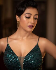 Paoli Dam Instagram - Bold, yet Sensuous; Feisty, yet Serene. Embellish as you want to be admired, as you want to be seen! 
.
.

Styled by @stylebysumit 
Make up and Hair @abhijitpl2 @sanandalaha 
Outfit @kommalsood
Jewellery @nurajewellery_bytriptisingh 
Photographer @sourav3934 
.
.
.
.

#lookoftheday #bold #fiesty #sensuous #classy #sassy #sass #class #attitude #style #fashion #photooftheday #photoshoot #instagood #instafashion #instamood #instagram #paolidam #paolidamofficial